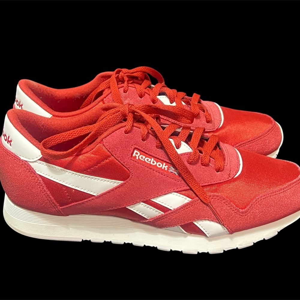 Reebok Red and White Retro Runner Sneakers size 9